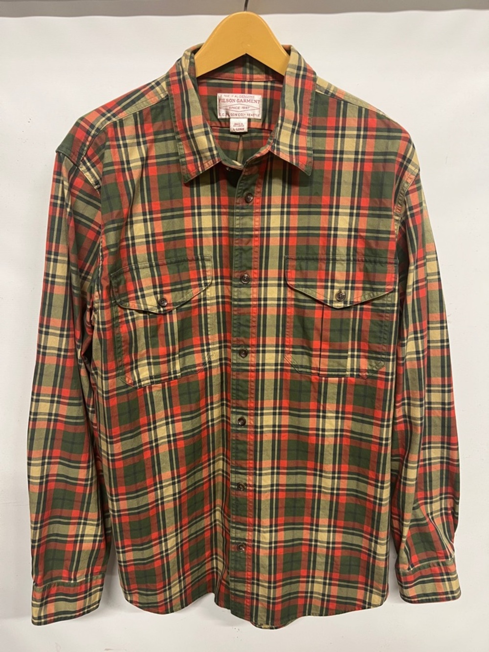 Filson Red Plaid Work Shirt Button Front Men’s Large LONG